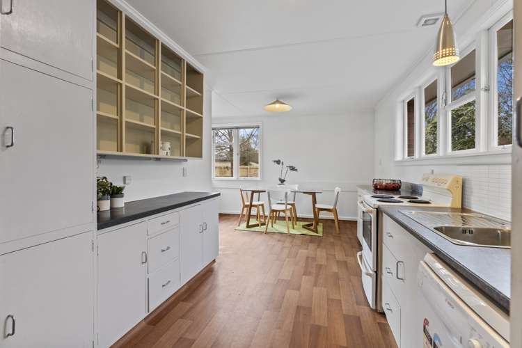 30 Hassals Lane Waltham_15