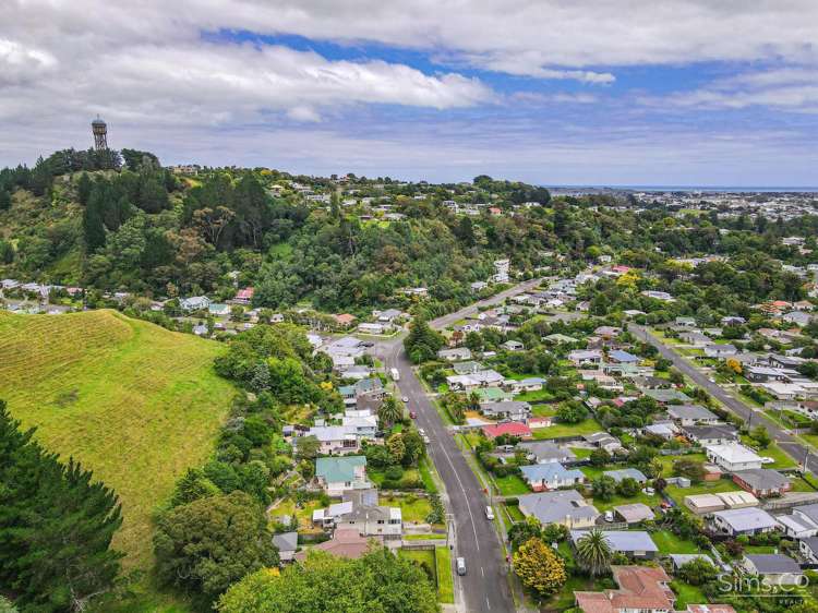 140 Ikitara Road Whanganui East_28