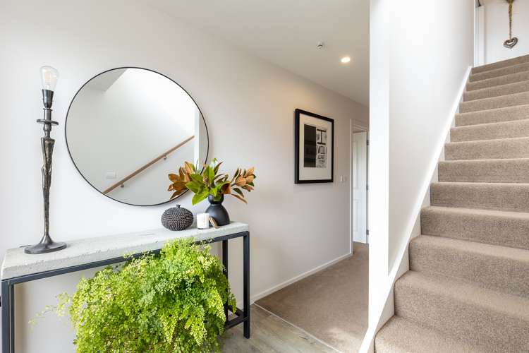 24 Hillplough Heights Richmond_25