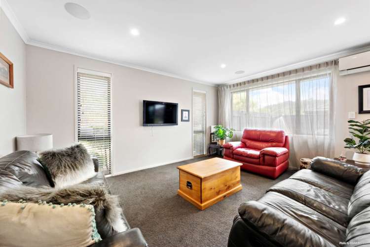 6 Robert Might Road Kumeu_6