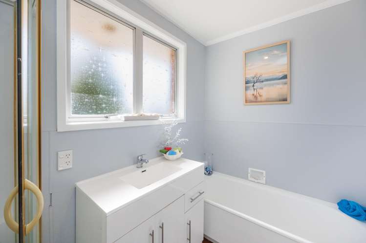 1B Ruamahanga Crescent Terrace End_10