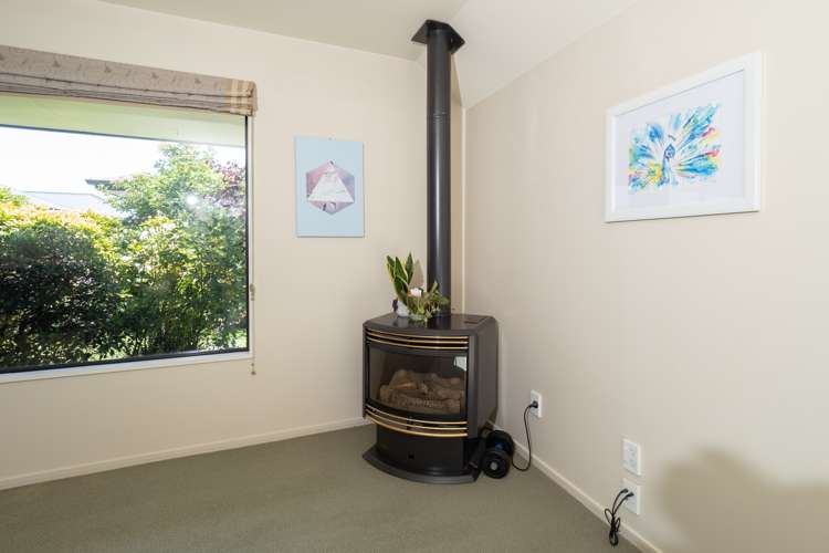 60 Kelvin Crescent Allenton_7