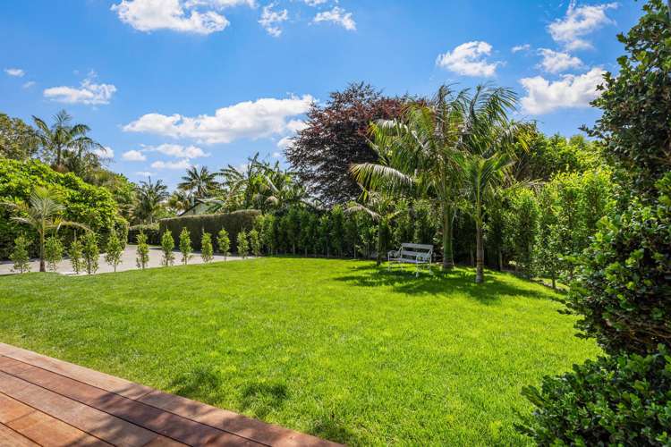 36B The Circle Manly_26