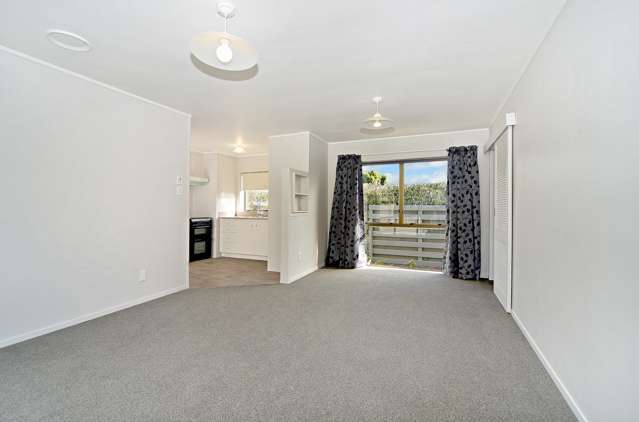 1/36 Trentham Road Papakura_2