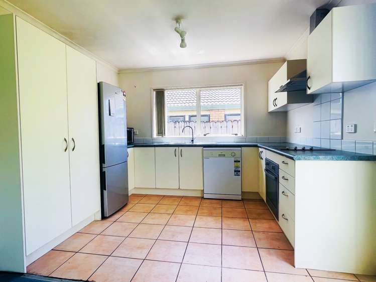 29 Riplington Road Huntington Park_2