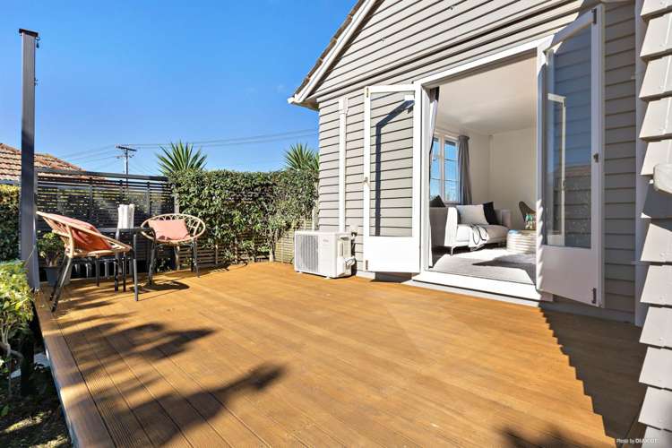 1a Alamein Road Panmure_11