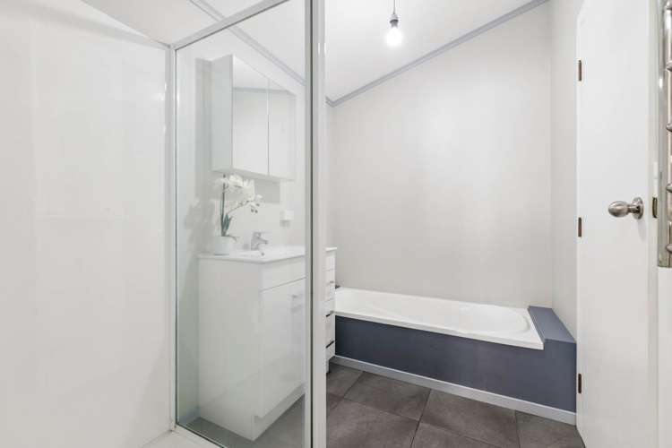1/77 Old Wairoa Road Papakura_12