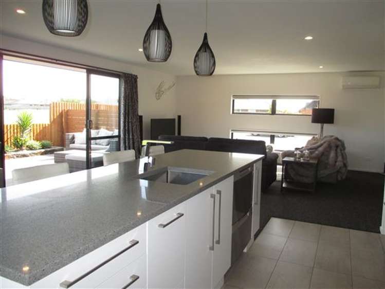 20 Russ Drive Lincoln_7