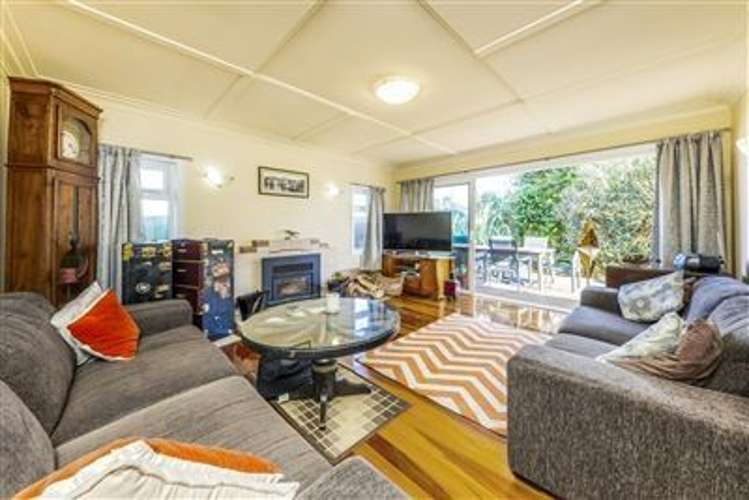 2 Orakau Road Mangere East_5