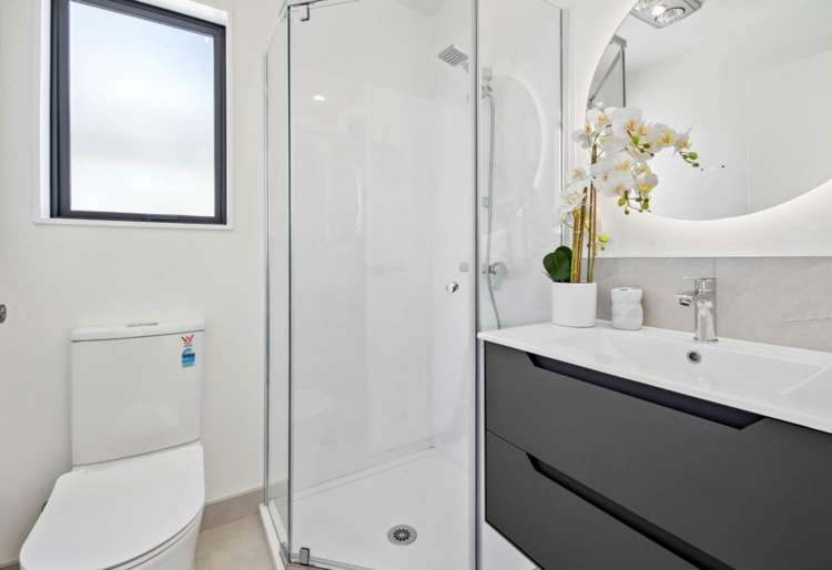 67 Highland Park Drive Botany Downs_8