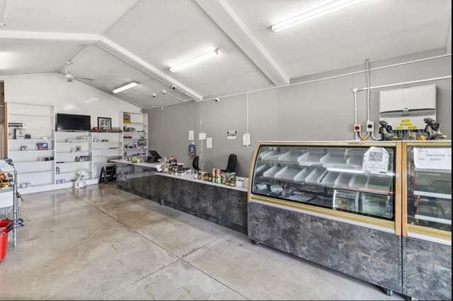 1 Main Road Katikati_1