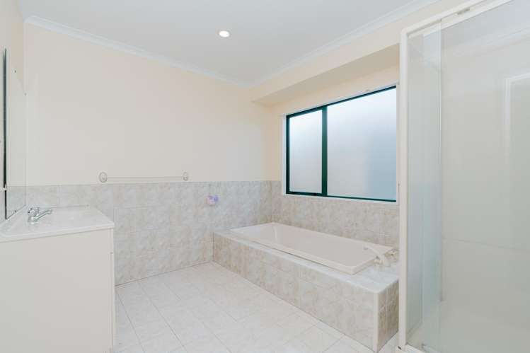 68 Radiata Street Fairview Downs_12