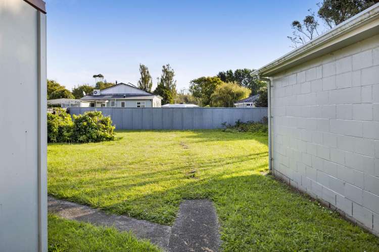 27 Strange Street Waitara_4