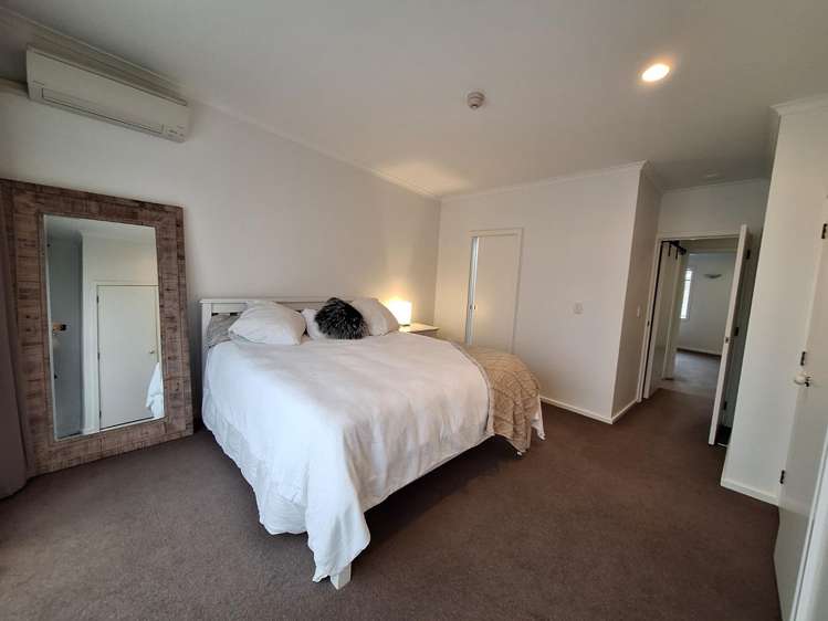 1E/8 Farnham Street 1761_6