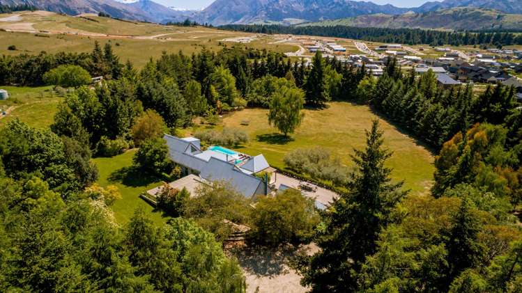 504 Aubrey Road Wanaka_23