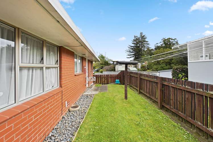 13B Lorraine Place Glenview_10