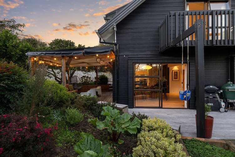 3 Muriwai Road Waimauku_34