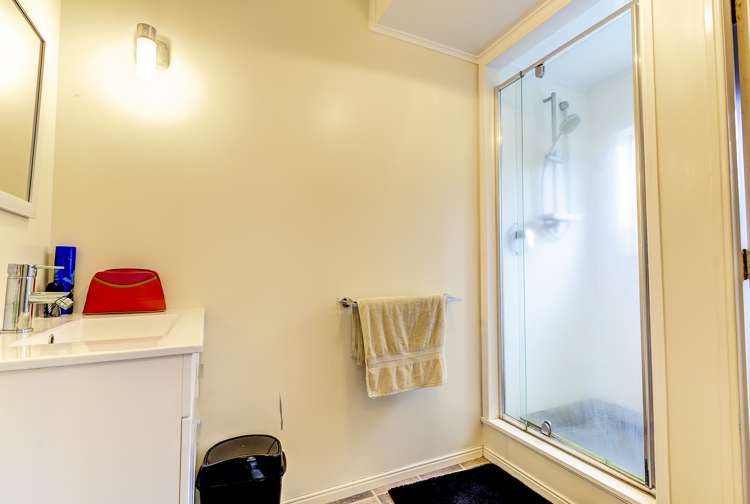 1a Hinton Avenue Forest Lake_17