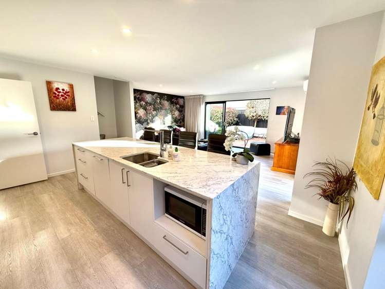  4/85 Brockworth Place Riccarton_8