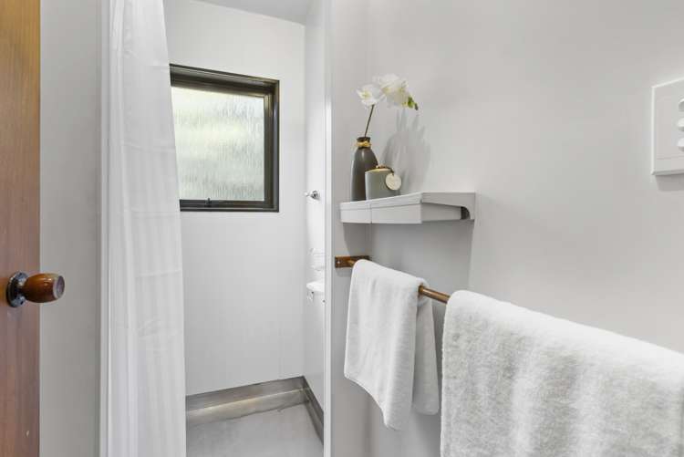 10 Craig Road Maraetai_22