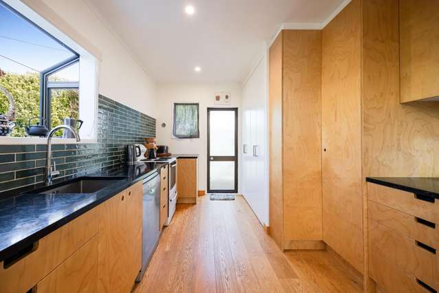 44 McIntyre Road Mangere Bridge_4