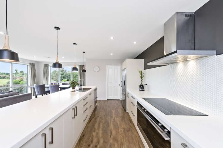 36 Whitcombe Place Darfield_6