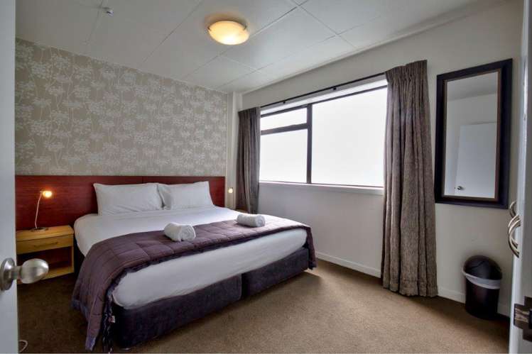 1/62g Shotover Street Queenstown_12