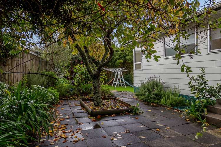 24 Ellice Road Totara Vale_13