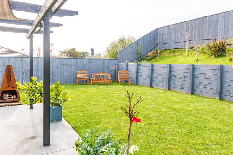 15 Magnolia Crescent Tawhero_4