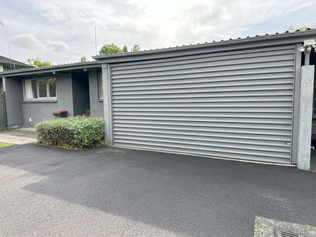 double grammar zone unit with double garage and courtyard