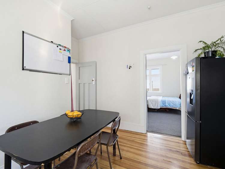 12 Lyndhurst Street Takaro_20