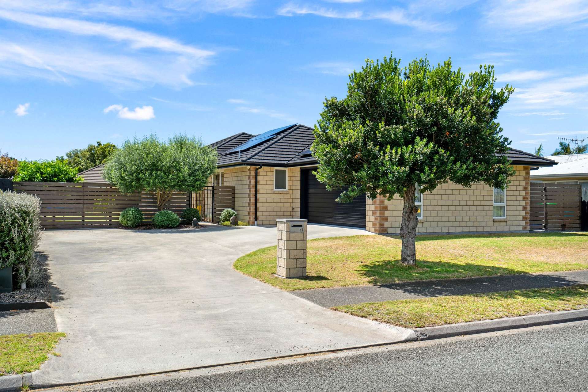 47 Pyle Road West One Tree Point_0