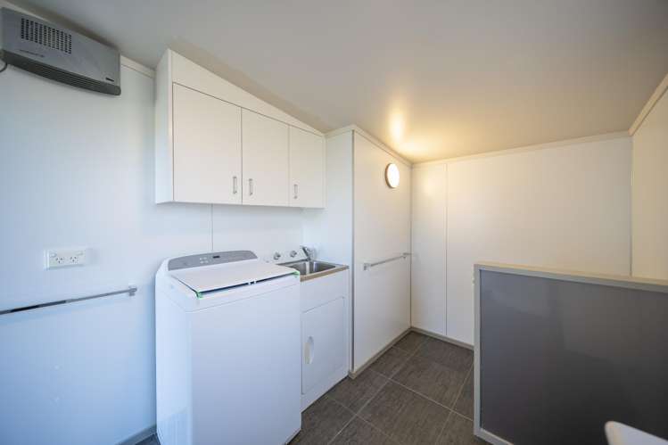 93 Matai Street Te Anau_16