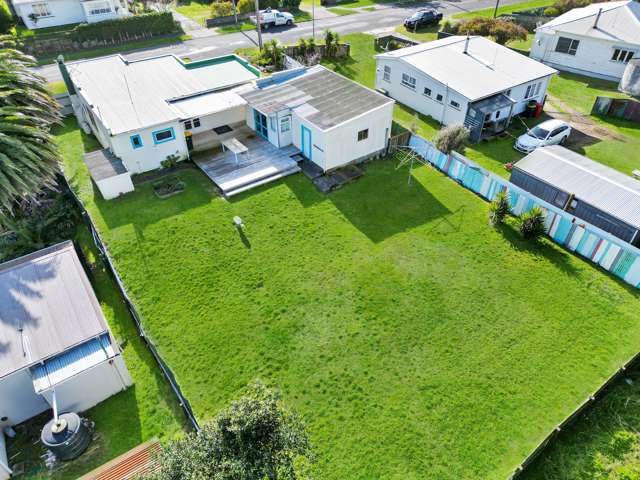 38 Pratt Avenue Foxton Beach_1