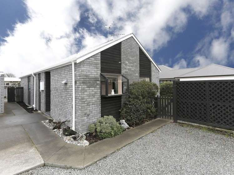 6a Brian Bary Street Redwoodtown_17
