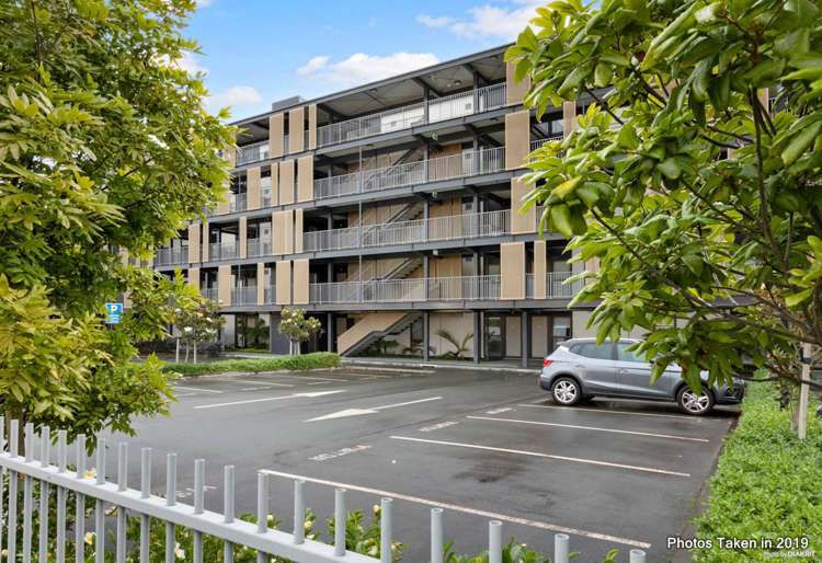 402/4 Bluegrey Avenue Stonefields_9