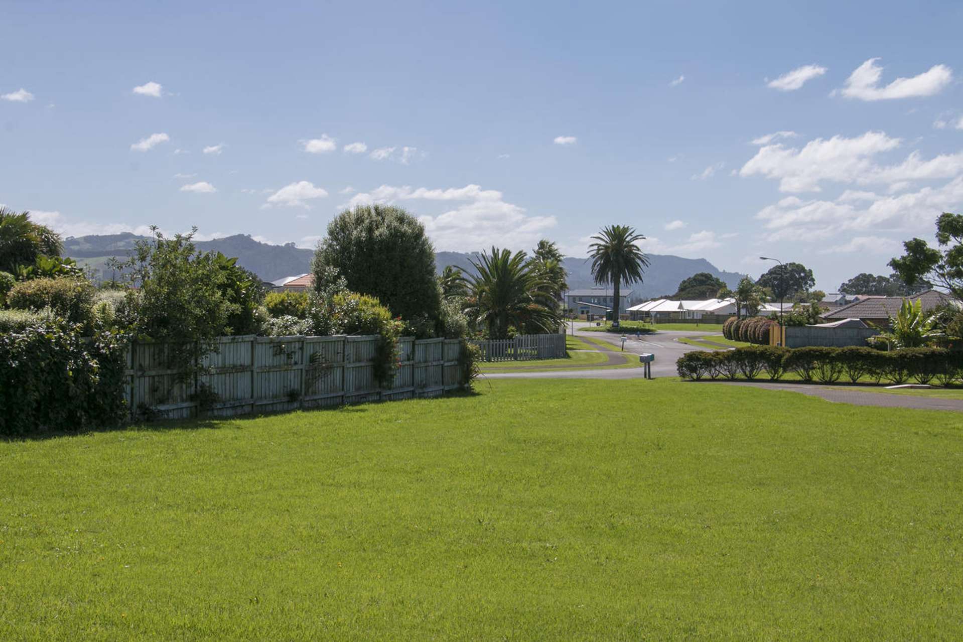 13 Athenree Heights Athenree_0