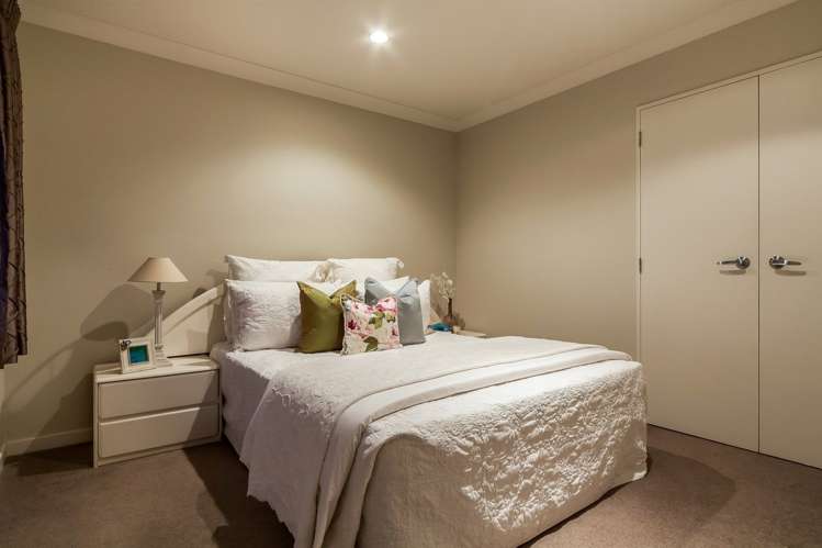 2 Artisan Place Flat Bush_17