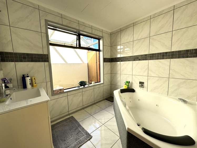 7 Clifford Street Balclutha_20