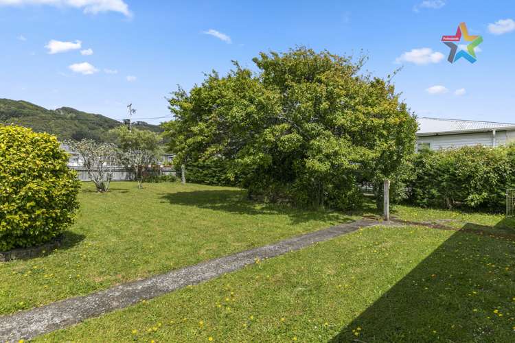 8 Reading Street Wainuiomata_13