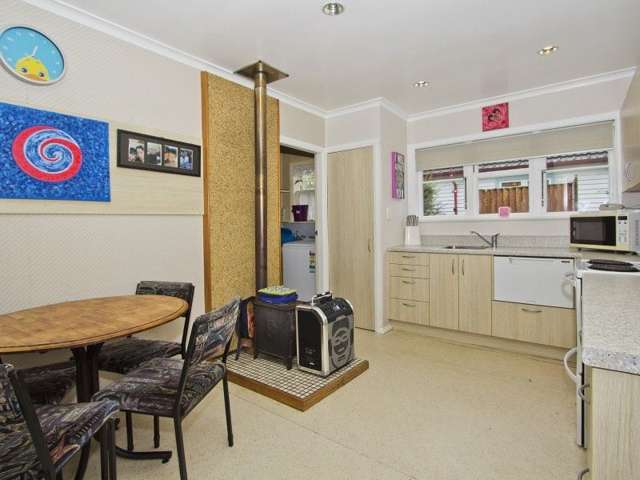 29 Wellington Road Wainuiomata_3