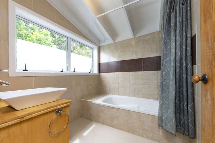 3/32a Clayburn Road Glen Eden_17