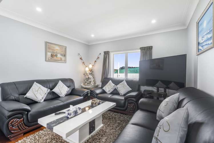 483 Glenbrook Road Kingseat_9