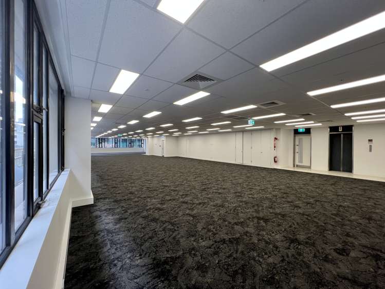 99 Queen Street_0