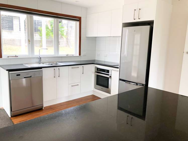 1/56 Howard Road Northcote_15