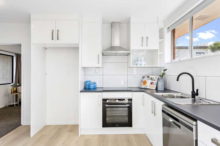 1/28a Holly Street Avondale_5