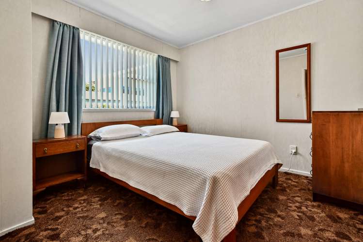 2/42 Halsey Road Manurewa_11