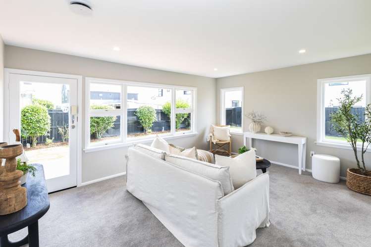 2/15 Winton Street St Albans_7