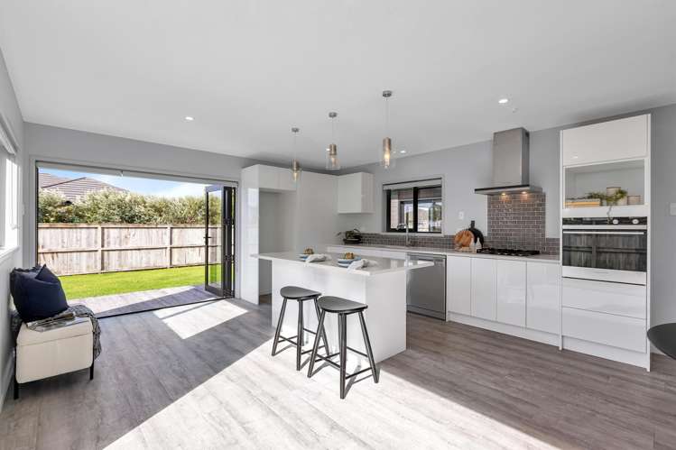 351 One Tree Point Road One Tree Point_2