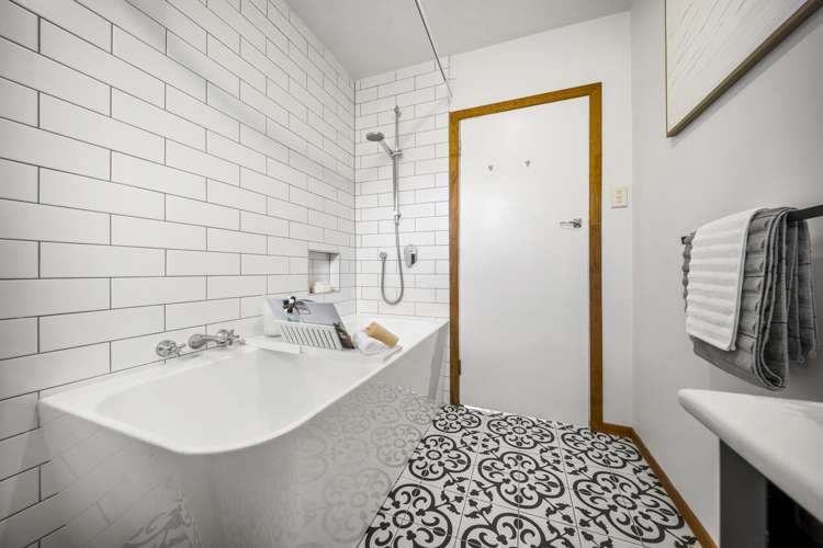 3A Snowden Place Raglan_20
